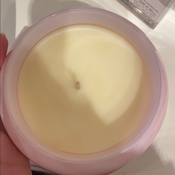 Capri blue volcano candle - Picture 2 of 2